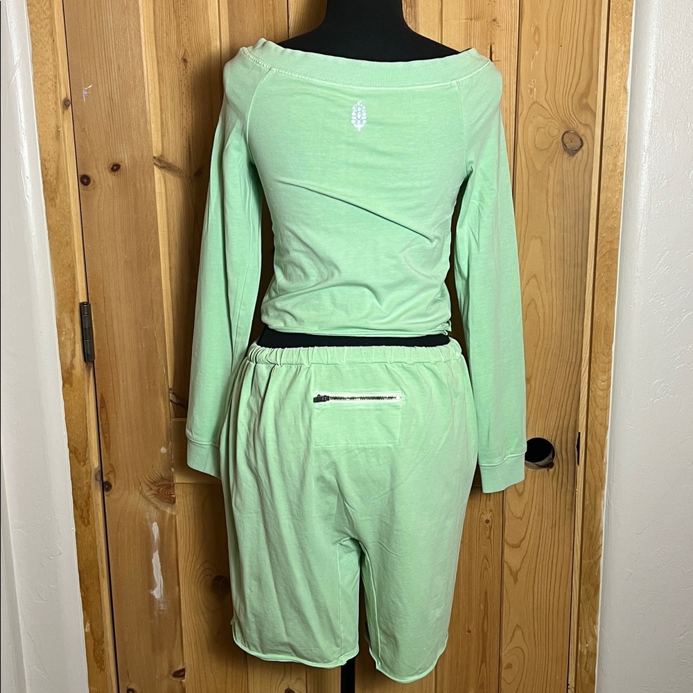 NWOT FREE PEOPLE Movement Hot Shot Easy Set - Picture 6 of 13